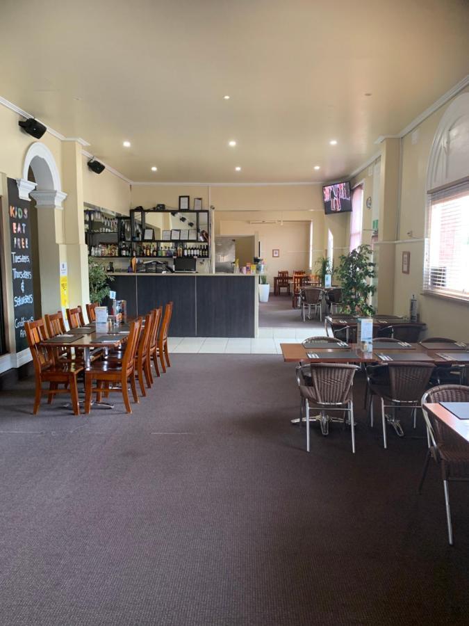 Riverside Hotel Northam Bagian luar foto